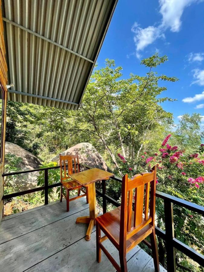 Thanh Nhi Homestay Cam Ranh Exterior foto